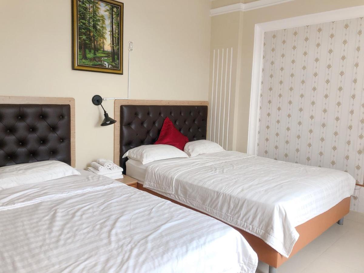Royal Hotel Ho Chi Minh-stad Buitenkant foto