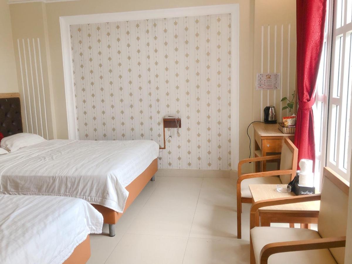 Royal Hotel Ho Chi Minh-stad Buitenkant foto